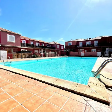 Apartamento Con Barbacoa, Piscina, Cerca De Playa La Caleta De Fuste Appartamento